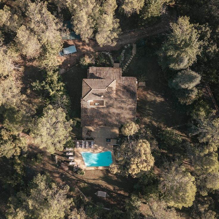 Outdoor terrace seating suitable for families in Berlin